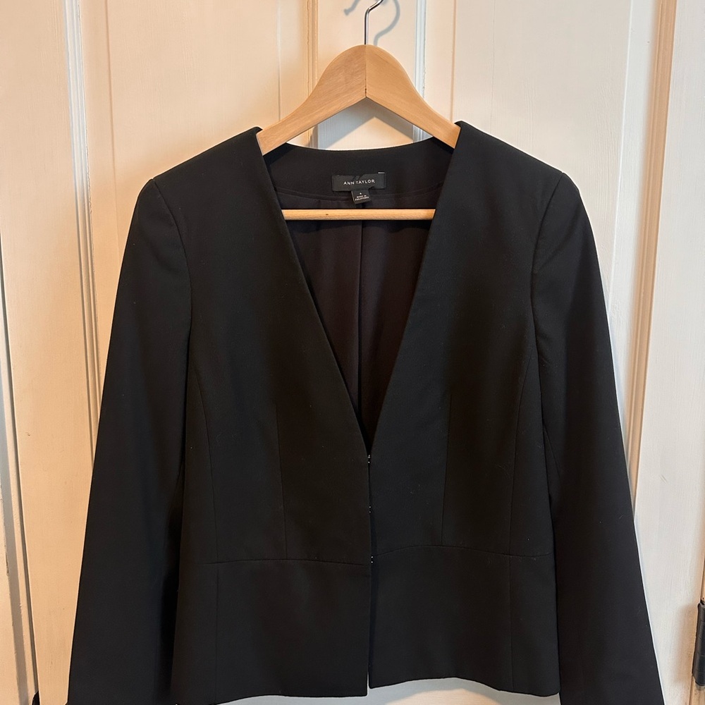 Ann Taylor Black Collarless Blazer